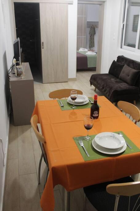 Ranias'S House 2 Apartment Piraeus Exterior photo